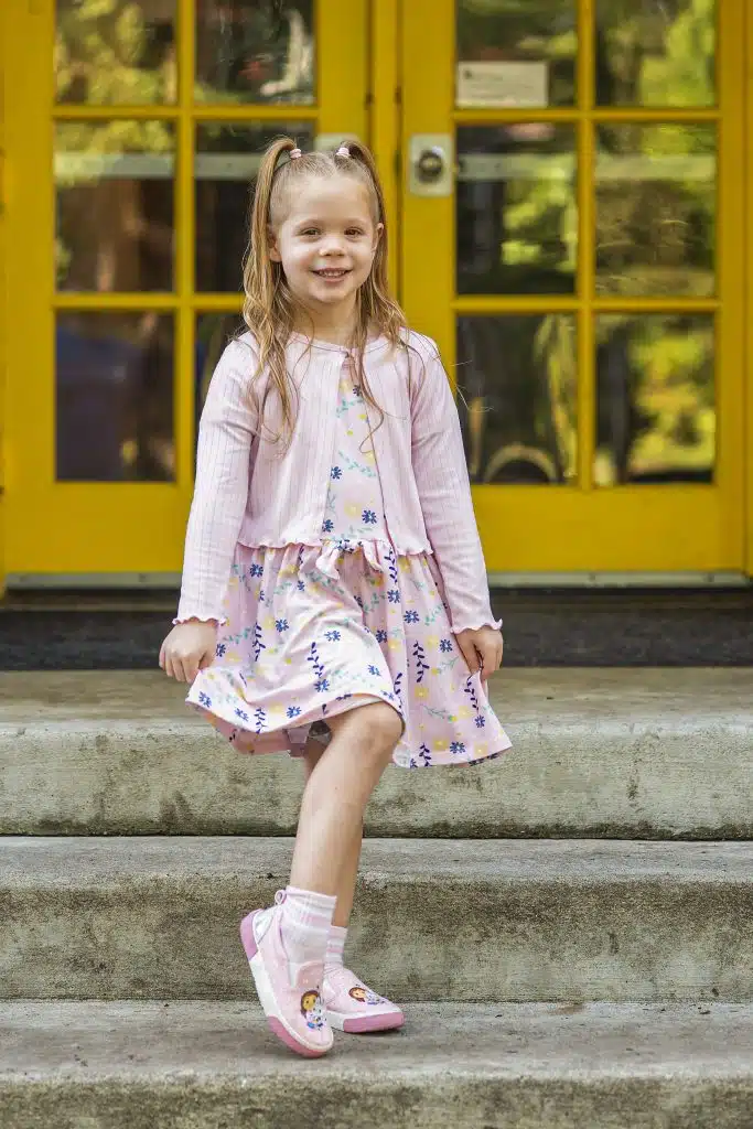 PS Girl full length